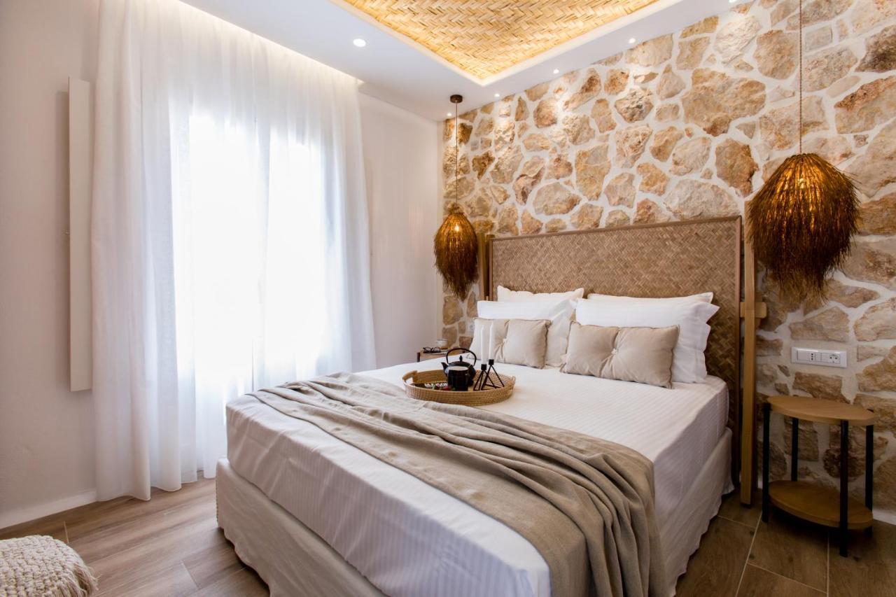 Arsenis Luxury Villas Pláka エクステリア 写真